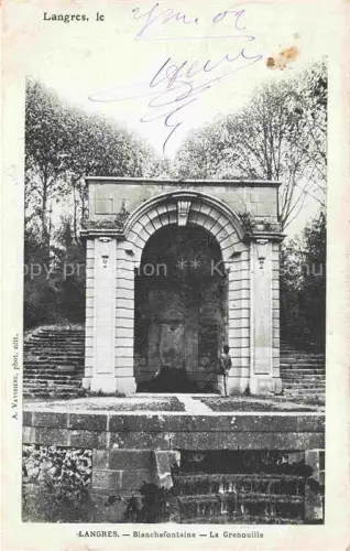 AK / Ansichtskarte LANGRES 52 Haute-Marne Blanchefontaine Grenouille Torbogen Brunnen Grotte Treppen Park