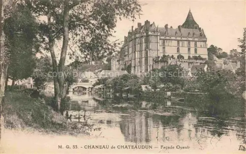 AK / Ansichtskarte CHATEAUDUN 28 Eure-et-Loir Château Façade-Ouest Fluss Bruecke Teich Baeume Schloss