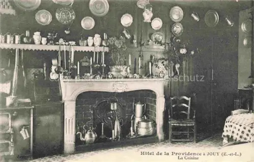 AK / Ansichtskarte Jouy CHARTRES 28 Eure-et-Loir Hôtel-de-la-Providence Kueche Kamin Kupfergeschirr Teller Kerzenleuchter Stuhl