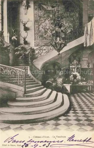 AK / Ansichtskarte Chateau d Anet 28 Château-d Anet Vestibule Treppe Hirschkoepfe Wandteppich Kronleuchter Schachbrettmuster-Boden