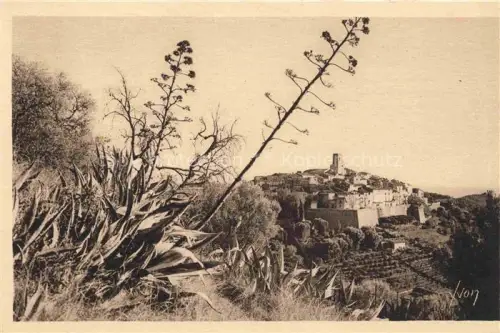 AK / Ansichtskarte Saint-Paul-de-Vence 06 Alpes-Maritimes Vue-générale Agaven Dorf Turm Stadtmauer Huegel Mittelmeer