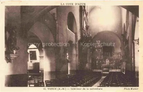 AK / Ansichtskarte Vence-la-Jolie GRAssE 06 Alpes-Maritimes Kathedrale Kircheninneres Kirchenschiff Altar Saeulen Kronleuchter Kirchenbaenke
