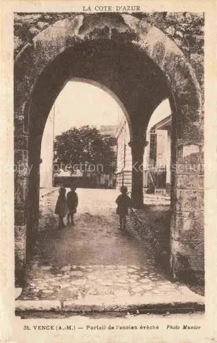 AK / Ansichtskarte Vence-la-Jolie GRAssE 06 Alpes-Maritimes Portail-de-l ancien-evêche Torbogen Bischofspalast Kinder Gasse Pflastersteine