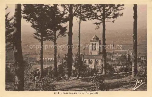 AK / Ansichtskarte Locronan Chateaulin 29 Finistere Kirche Ortschaft Baeume Kiefern Tal Landschaft Kerguénolé