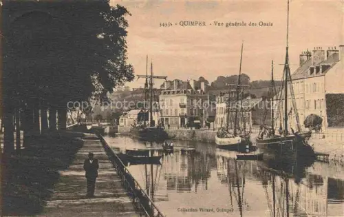 AK / Ansichtskarte QUIMPER 29 Finistere Quais Odet Segelboote Hafen Kai Wohnhaeuser Fluss Spaziergaenger