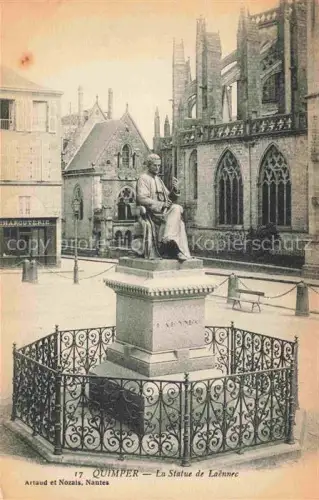AK / Ansichtskarte QUIMPER 29 Finistere Statue-de-Laënnec Platz Kathedrale Charcuterie Denkmal Gusseisenzaun