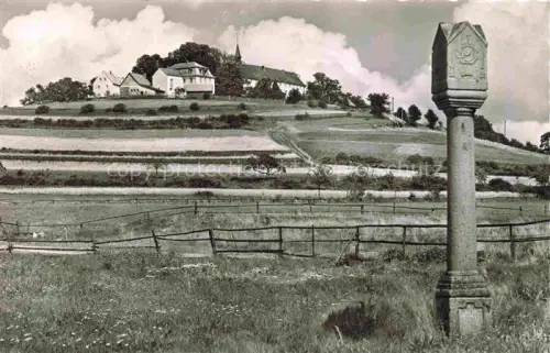 AK / Ansichtskarte Volkersberg Bad Brueckenau Rhoen Jugendhaus-Volkersberg Volkersberg Rhoen Kirche Huegel Wegkreuz Felder Baeume