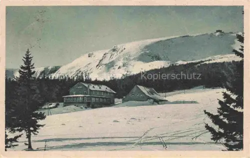 AK / Ansichtskarte Schlingelbaude Karpacz PL Schlingelbaude Riesengebirge Berghuette Winter Schnee Winterlandschaft Skigebiet