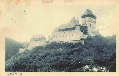 AK / Ansichtskarte Karluv Tyn Hrad Karlsstejn CZ Karl?v-Týn Burg Burganlage Huegel Tuerme Boehmen Mauern
