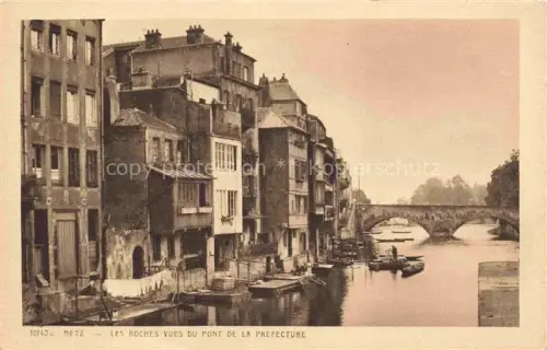 AK / Ansichtskarte METZ  57 Moselle Pont-de-la-Préfecture Mosel Haeuser Bruecke Boote Waesche