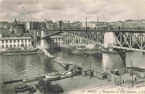 AK / Ansichtskarte BREST 29 Finistere Pont-National Bruecke Penfeld Hafen Boote Perspective Stahlfachwerkbruecke