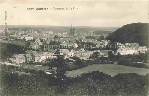 AK / Ansichtskarte QUIMPER 29 Finistere Kathedrale Stadtviertel Daecher Tuerme Huegel Baeume Felder