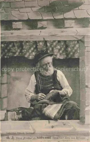 AK / Ansichtskarte Pont-l Abbe QUIMPER 29 Finistere Brodeur Stickerei Handwerker Tracht Echoppe Alter-Mann Bretonisch Brille