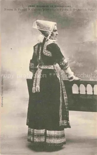 AK / Ansichtskarte Ploare Douarnenez QUIMPER 29 Finistere Tracht Frau Kostuem Pardon-Ste-Anne-la-Palue Kopfschmuck Bretonin Portrait