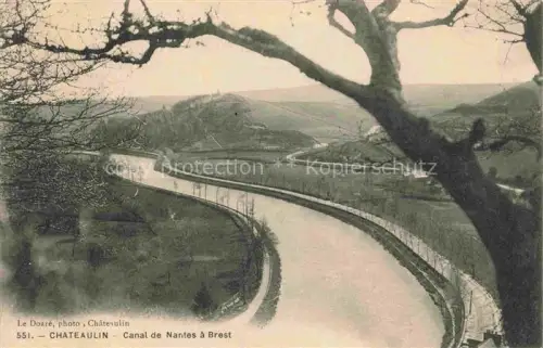 AK / Ansichtskarte Chateaulin Canal-de-Nantes-à-Brest Aulne Fluss Talblick Huegel Baeume Kanal