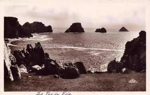 AK / Ansichtskarte Morgat Chateaulin 29 Finistere Tas-de-Pois Felsen Meer Kueste Atlantik Felseninseln Brandung
