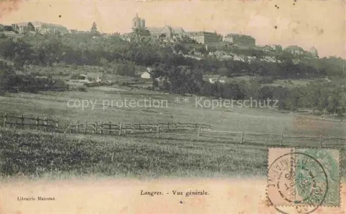 AK / Ansichtskarte LANGRES 52 Haute-Marne Stadtsilhouette Huegel Kathedrale Felder Zaun Baeume Weide