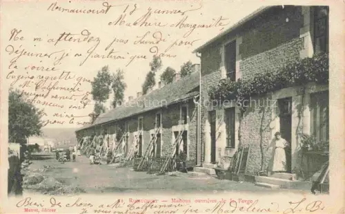 AK / Ansichtskarte Rimaucourt Chaumont 52 Haute-Marne Maisons-ouvrières-de-la-Forge Arbeiterhaeuser Frau Dorfstrasse Baeume Waescheleine