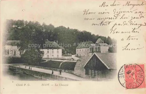 AK / Ansichtskarte Ecot-la-Combe Chaumont 52 Haute-Marne La-Chaussée Bruecke Muehle Gebaeude Wald Passanten Damm