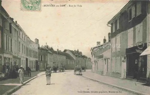 AK / Ansichtskarte Montier-en-Der Saint-Dizier 52 Haute-Marne Rue-de-l Isle Strassenszene Passanten Pferdewagen Geschaefte