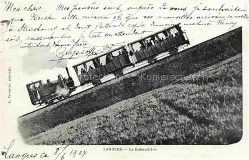 AK / Ansichtskarte LANGRES 52 Haute-Marne La-Crémaillère Zahnradbahn Dampflok Personenwagen Hang Wiese