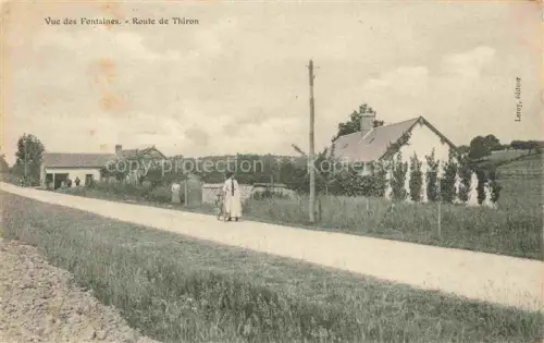 AK / Ansichtskarte Thiron Gardais Nogent-le-Rotrou 28 Eure-et-Loir Route-de-Thiron Vue-des-Fontaines Landstrasse Bauernhaus Frau Telegrafenmast Wiese
