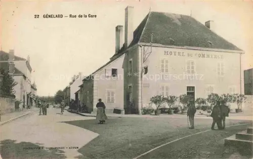 AK / Ansichtskarte Genelard CHAROLLES 71 Saone-et-Loire Rue-de-la-Gare Hotel-du-Commerce Strassenszene Passanten Buergerhaus
