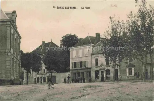 AK / Ansichtskarte Epinac-les-Mines AUTUN 71 Saone-et-Loire La-Place Marktplatz Gebaeude Baeume Passanten Fahrrad Frau