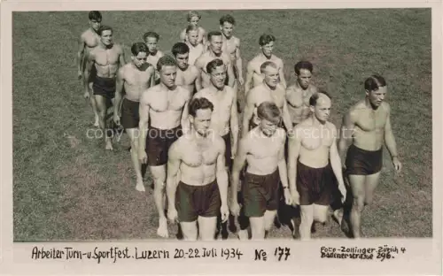 AK / Ansichtskarte LUZERN  LU Arbeiter-Turn-Sportfest Turnen Sport Sportler Maenner Wiese Wettkampf