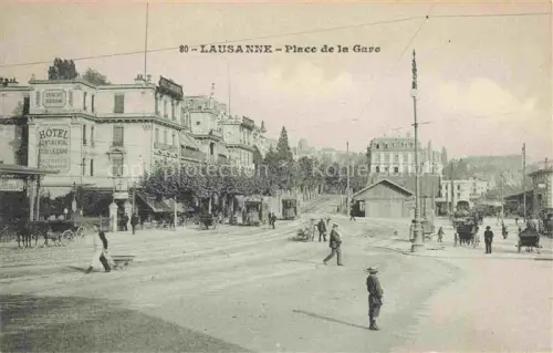 AK / Ansichtskarte LAUSANNE VD Place-de-la-Gare Hotel-Continental Strassenszene Passanten Pferdekutschen Strassenbahn