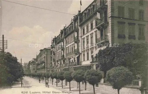 AK / Ansichtskarte LUZERN  LU Hotel-Beau-Rivage Seepromenade Allee Passanten Gebaeudefassade Balkone