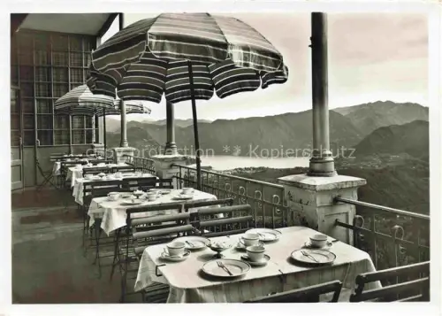 AK / Ansichtskarte Cademario LUGANO TI Kurhaus Terrasse Sonnenschirme Berge See Lugano Tische Gedecke