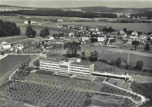 AK / Ansichtskarte Freiburg Fribourg FR Maison-d études Notre-Dame-de-la-Route Klostergebaeude Schule Garten Felder Wohngebiet