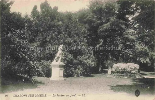 AK / Ansichtskarte Chalons-sur-Marne CHALONS-EN-CHAMPAGNE 51 Marne Jardin-du-Jard Park Statue Skulptur Baeume Rasen
