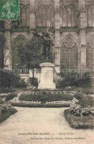 AK / Ansichtskarte Chalons-sur-Marne CHALONS-EN-CHAMPAGNE 51 Marne Gloria-Victis Denkmal Skulptur Kathedrale Gartenanlage Blumenbeete Avenue-Ste-Menehauld