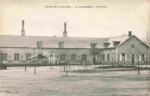 AK / Ansichtskarte Camp de Mourmelon 51 Marne La-Manutention Les-Fours Militaerlager Kasernengebaeude Schornsteine Soldaten Baeume