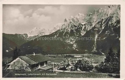 AK / Ansichtskarte MITTENWALD Bayern Latscheneck Karwendel Bergpanorama Alm Tal Ort Nadelwald