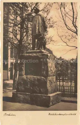 AK / Ansichtskarte BOCHUM  CITY Kuhkirtenstandbild Denkmal Statue Sockel Baeume Park