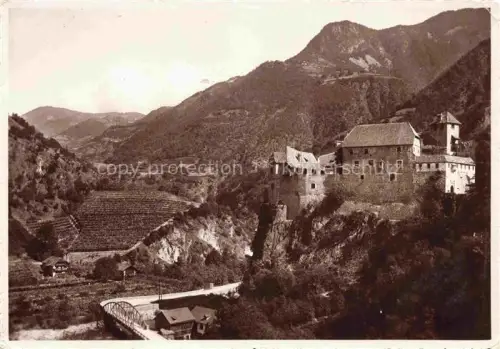 AK / Ansichtskarte BOLZANO Bozen Suedtirol IT Castello-Roncolo Runkelstein Burg Felsen Weinberge Tal Alpen Bruecke