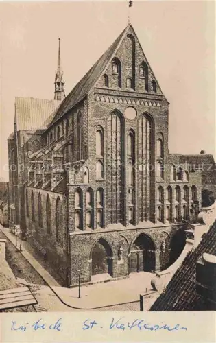 AK / Ansichtskarte LueBECK  CITY Katharinenkirche Backsteingotik Kirche Gotik Fassade Nordfassade Chor