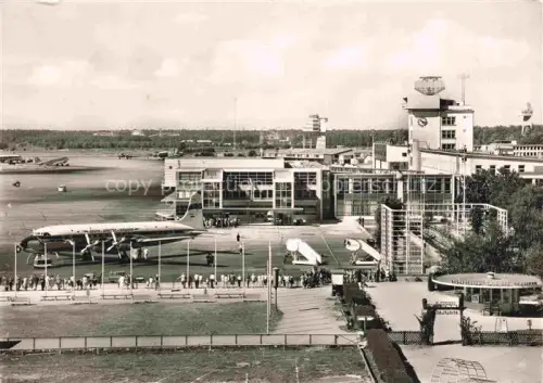 AK / Ansichtskarte Flughafen Airport Aeroporto Frankfurt Main 