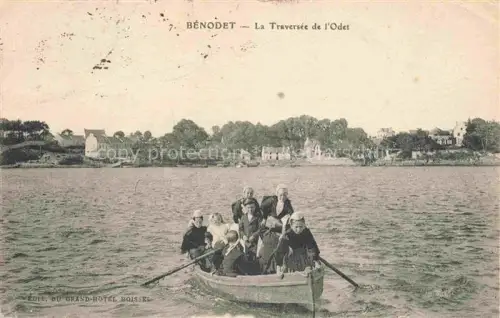 AK / Ansichtskarte Benodet Quimper 29 Finistere Traversée-de-l Odet Ruderboot Bretonische-Tracht Frauen Kinder Fluss Ufer Baeume
