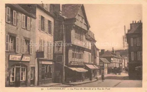 AK / Ansichtskarte Landerneau BREST 29 Finistere Place-du-Marché Rue-du-Pont Café-de-la-Place Maison-Vicaire Fachwerk Geschaefte