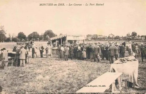 AK / Ansichtskarte Montier-en-Der Saint-Dizier 52 Haute-Marne Les-Courses Pari-Mutuel Pferderennen Zuschauer Menge Festzelt Wiese