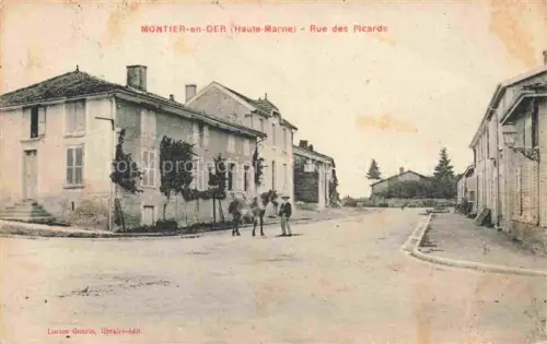 AK / Ansichtskarte Montier-en-Der Saint-Dizier 52 Haute-Marne Rue-des-Picards Strassenszene Pferd Mann Gebaeude Baeume