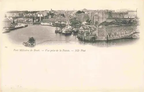 AK / Ansichtskarte BREST 29 Finistere Port-Militaire Vue-de-la-Pointe Hafen Festungsmauer Schiffe Panorama Militaerhafen