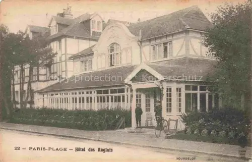 AK / Ansichtskarte LE TOUQUET-PARIS-PLAGE Le Montreuil 62 Pas-de-Calais Hôtel-des-Anglais Hotel Fachwerk Veranda Fahrrad Personal Eingang