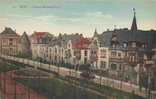 AK / Ansichtskarte METZ  57 Moselle Avenue-Marechal-Foch Villen Fachwerkhaus Allee Pferdekutsche Gruenderzeitgebaeude