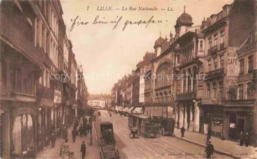 AK / Ansichtskarte LILLE 59 Nord Rue-Nationale Strassenszene Strassenbahn Geschaefte Café-Waterloo Gruenderzeitgebaeude Passanten