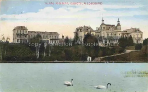 AK / Ansichtskarte Bad Segeberg Kurhotel Logierhaus Solbad See Schwaene Kurpark